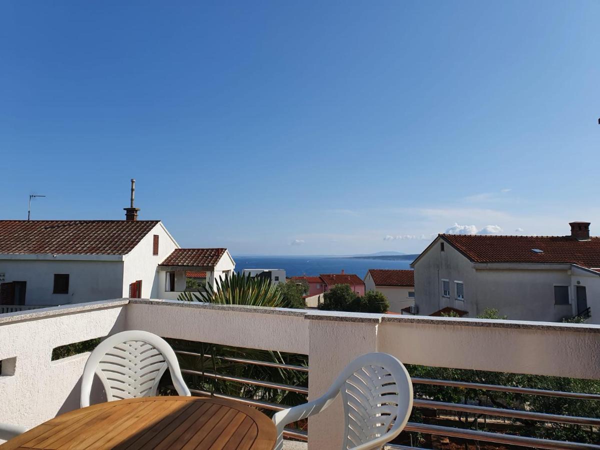 Apartment With Terace And Sea View Marica Krk Town Esterno foto