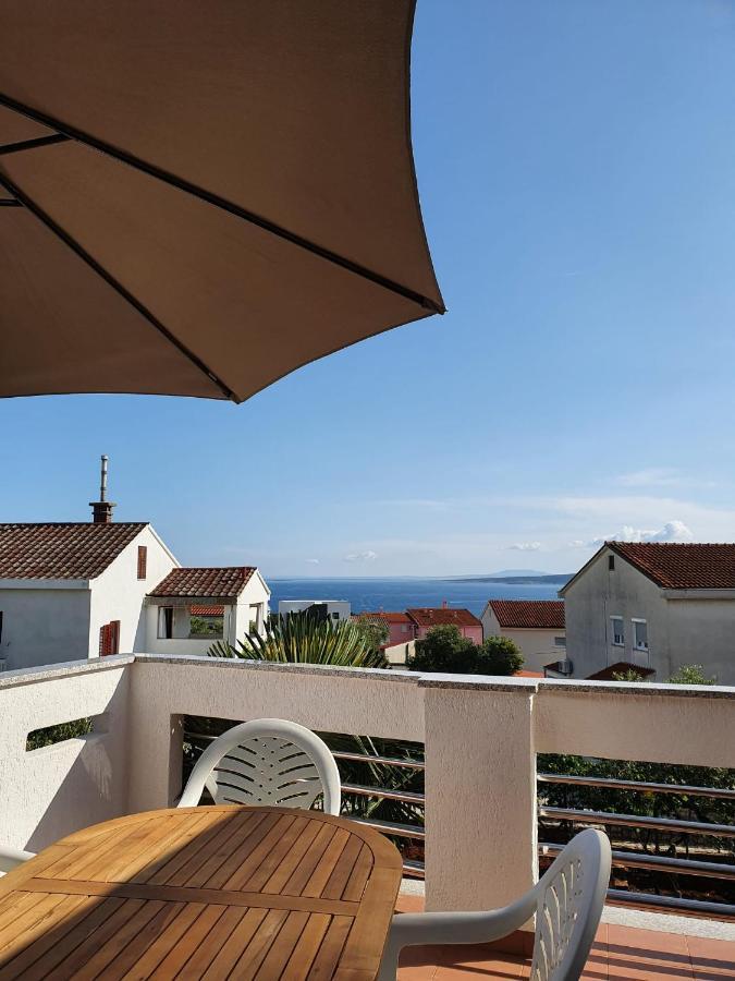 Apartment With Terace And Sea View Marica Krk Town Esterno foto